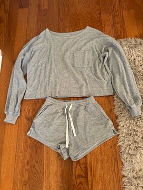 Aerie Light Gray Ribbed Lounge Set - Cropped Top & Drawstring Shorts